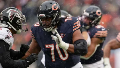 Chicago Bears offensive lineman Jaren Kump (L) and Garrett Bradbury (R) train during Chicago Bears Minicamp at Halas Hall.