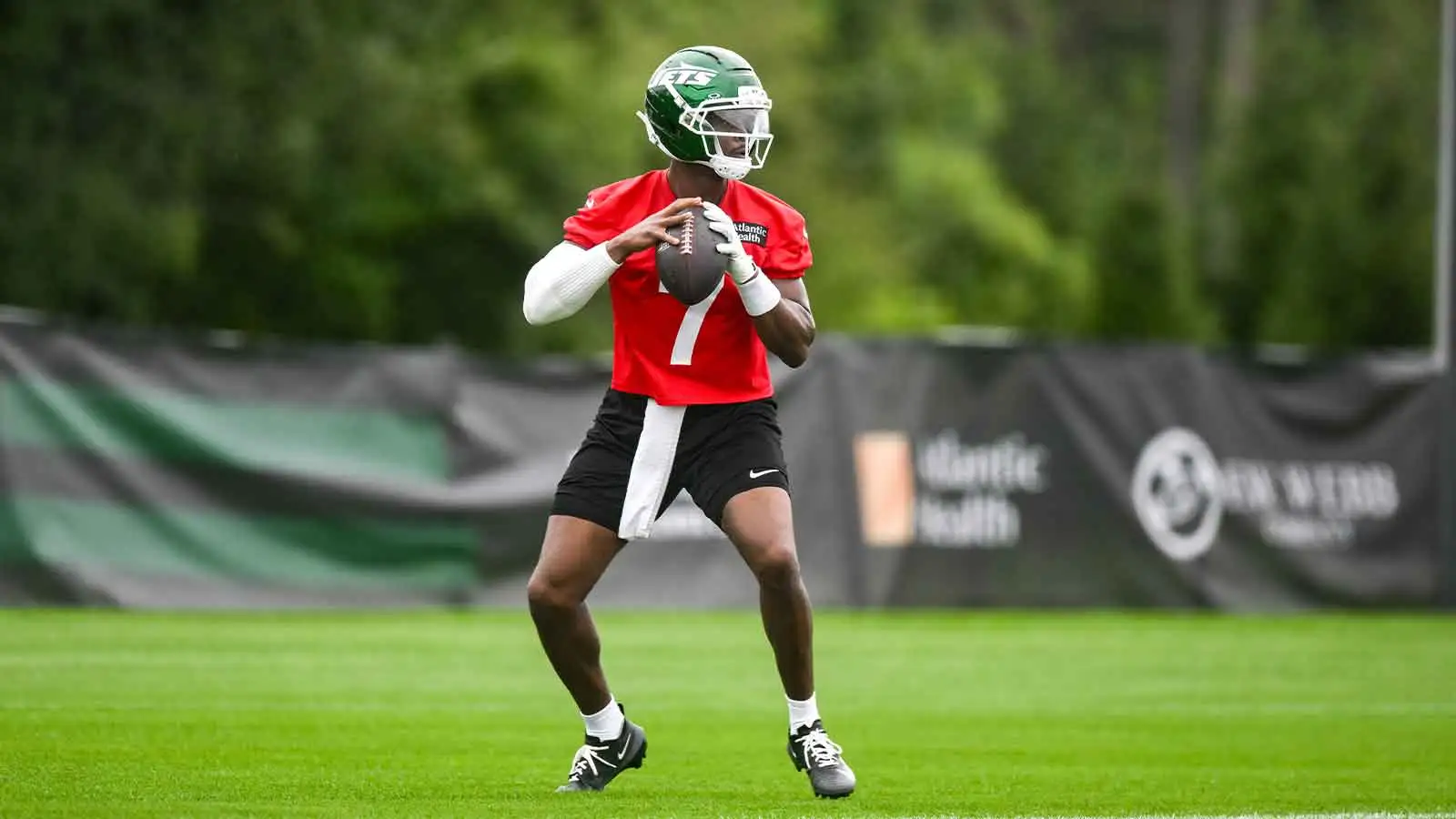 Jul 29, 2026; Florham Park, NJ, USA; New York Jets quarterback Geno Smith (7) participates in a drill during training camp at Atlantic Health Jets Training Cent…