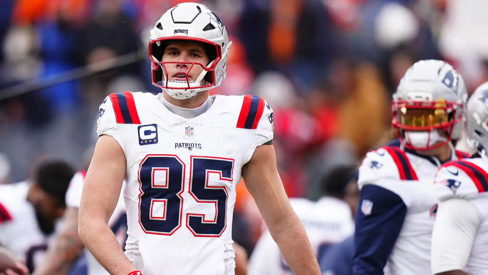 Jan 25, 2026; Denver, CO, USA;New England Patriots tight end Hunter Henry (85) practices before the 2026 AFC Championship Game at Empower Field at Mile High. Ma…