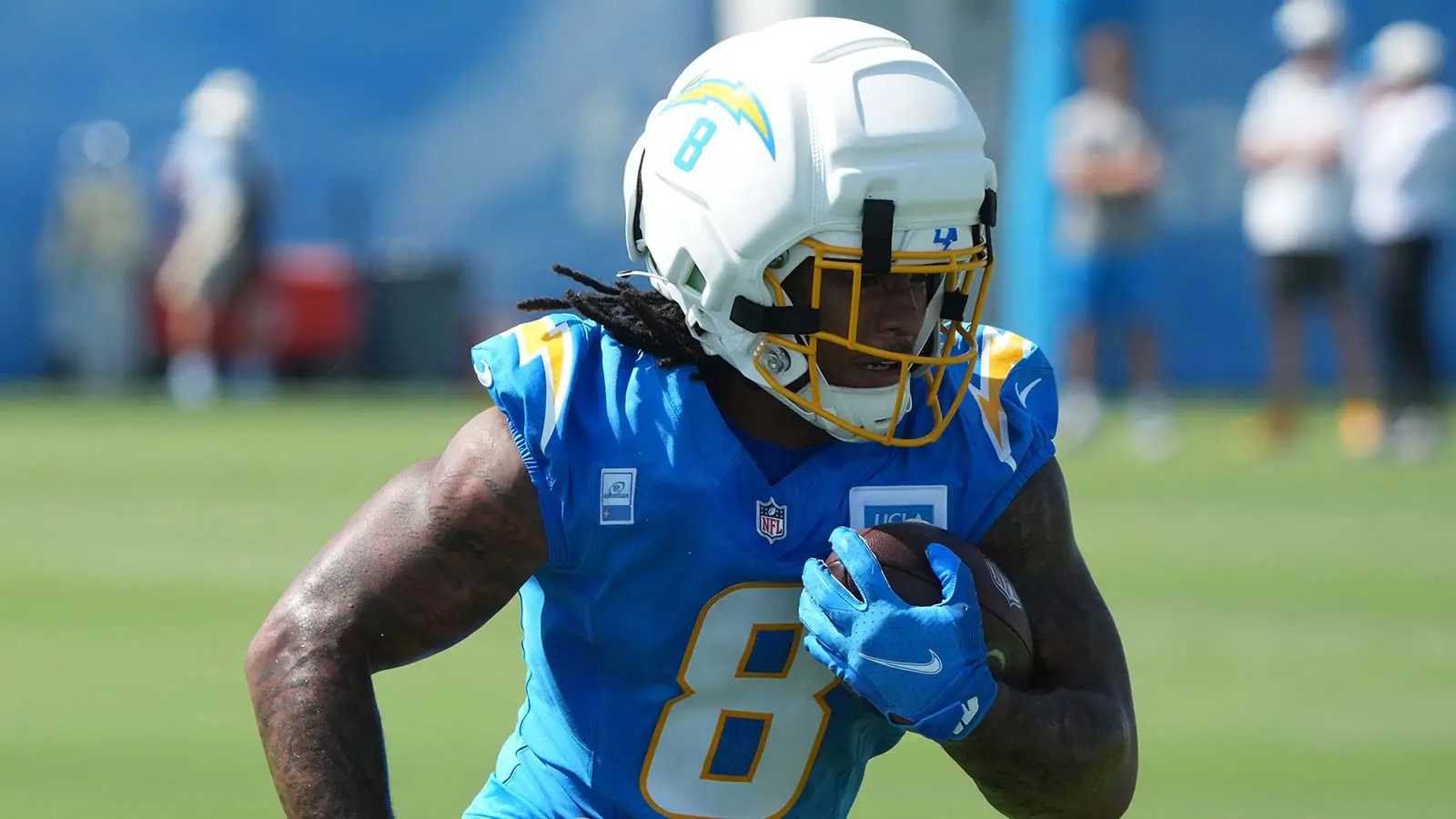 Jul 30, 2026; El Segundo, CA, USA; Los Angeles Chargers running back Omarion Hampton (8) carries the ball at training camp at The Bolt. Mandatory Credit: Kirby…